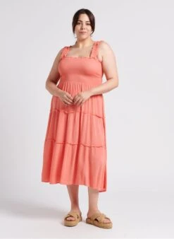 Vero Moda Curve MENNY - Ruimvallende Jurk Met Vierkante Hals En Print | Oranje